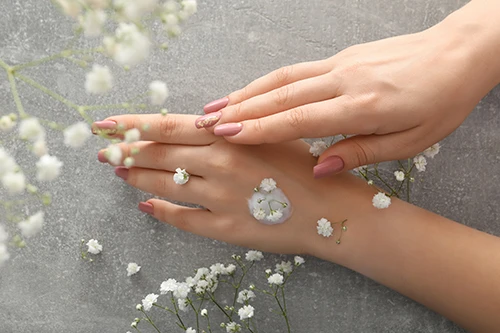 Herbal Detox Manicure